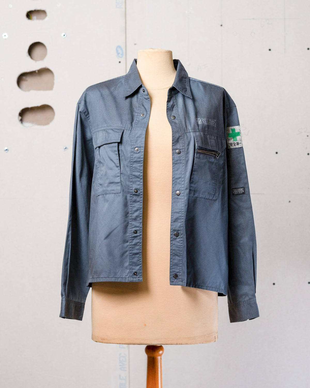 BOXY SHIRT (01)