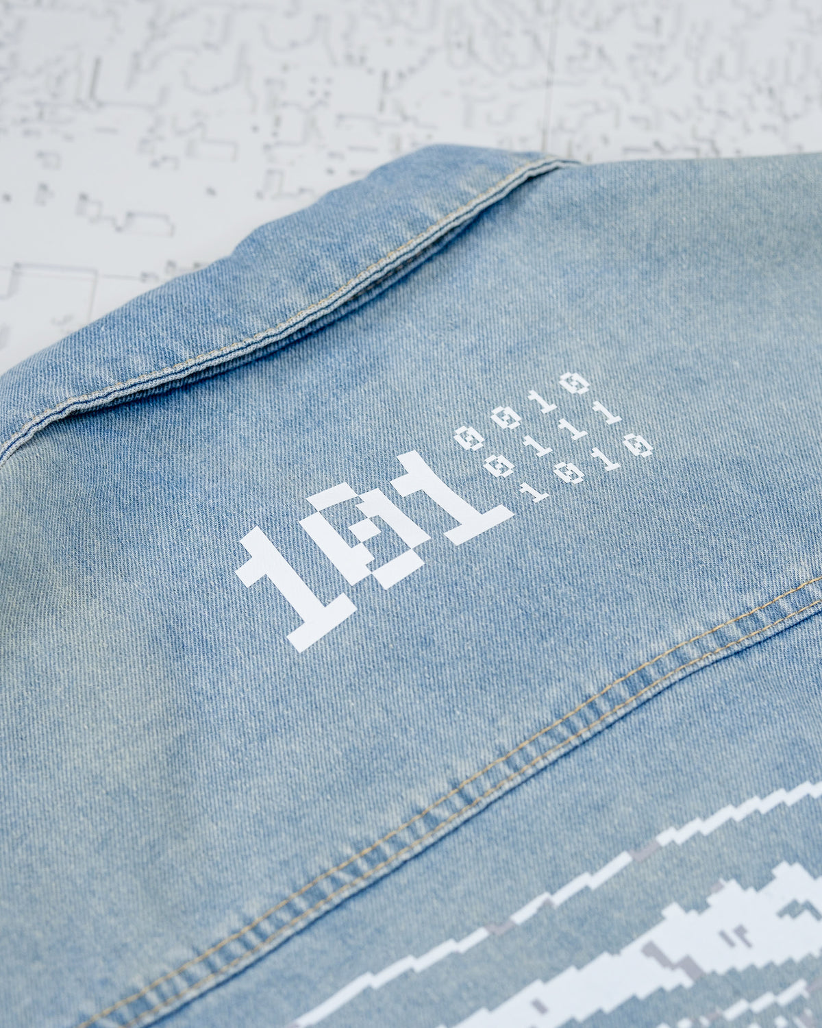 DENIM JACKET (02)