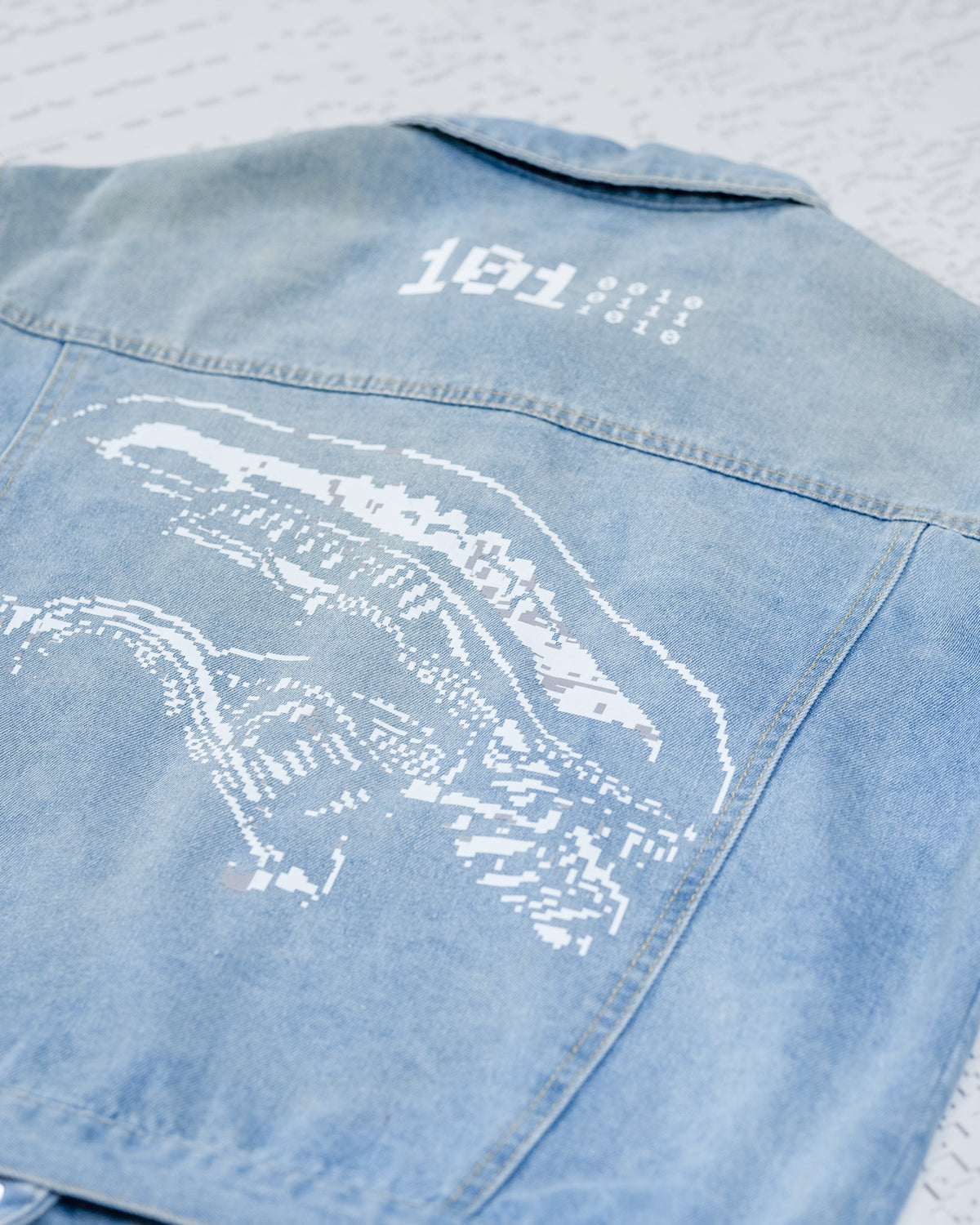 DENIM JACKET (02)