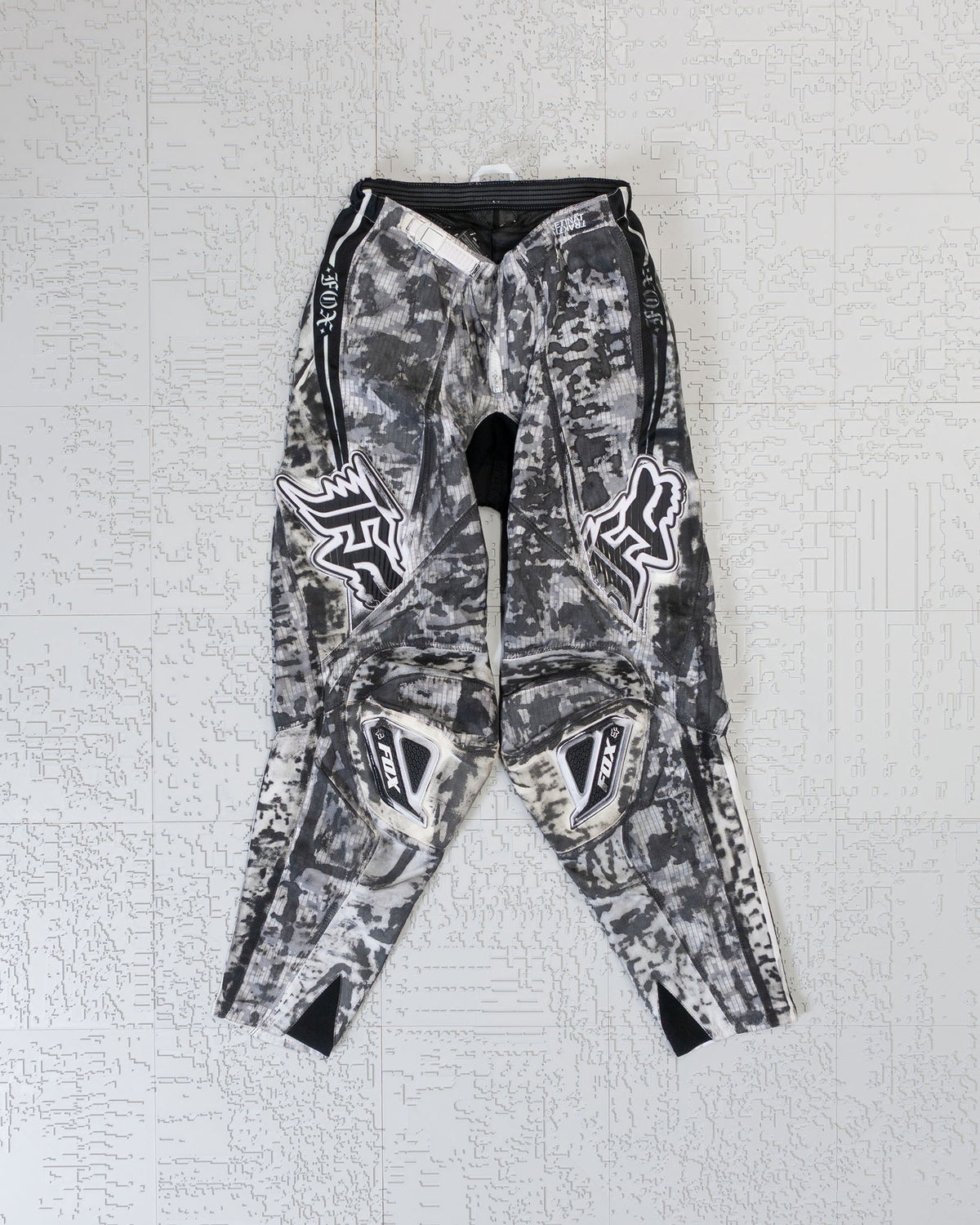 PANTS (04)