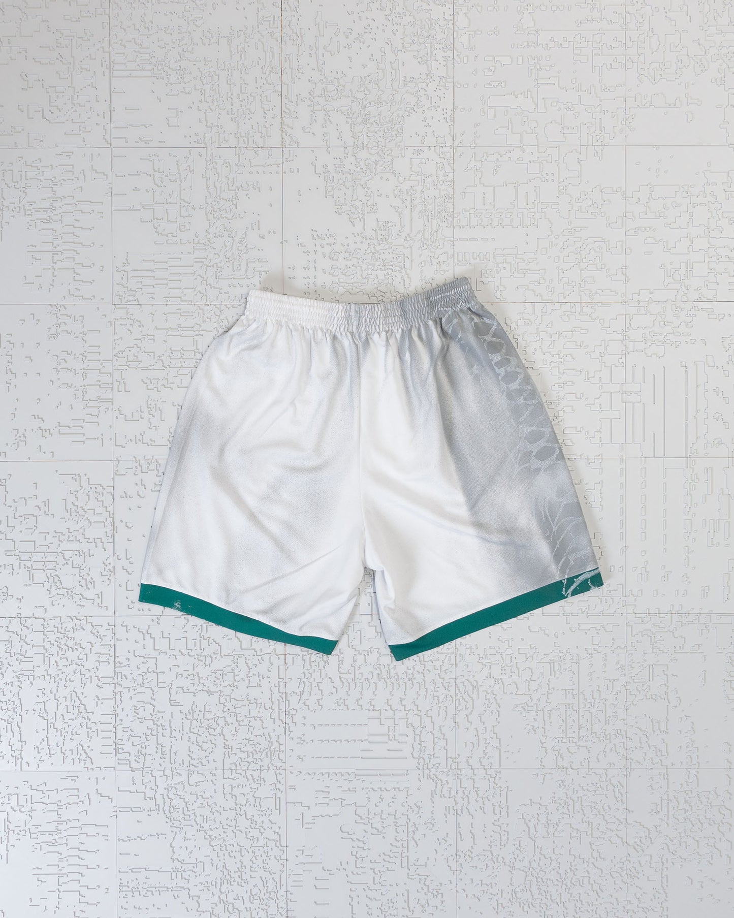 SHORT (09)