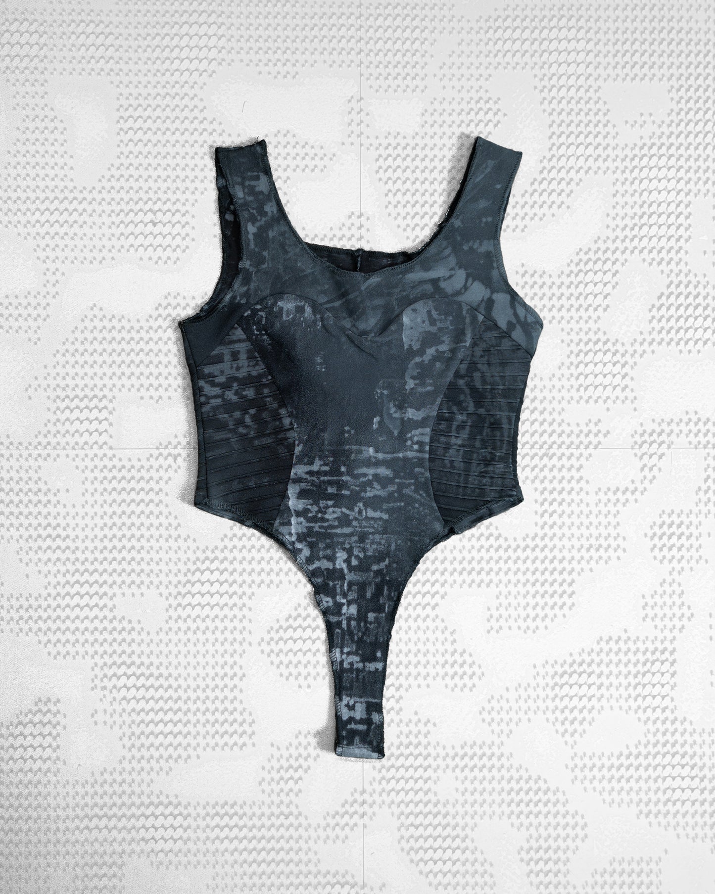 COLLAB BODY (01)