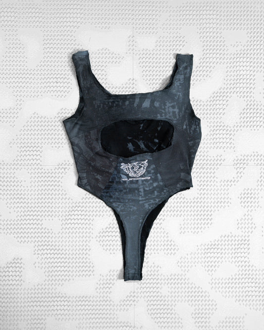 COLLAB BODY (02)