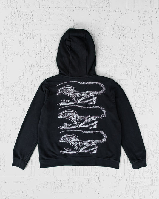 HOODIE (02)