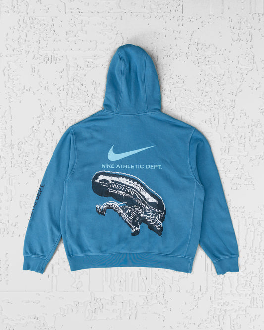 HOODIE (01)