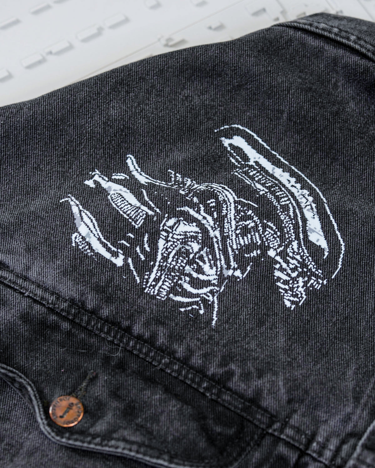 DENIM JACKET (01)